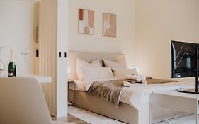 LLR Design Apartment - Soleil Blanc im Zentrum von Koblenz